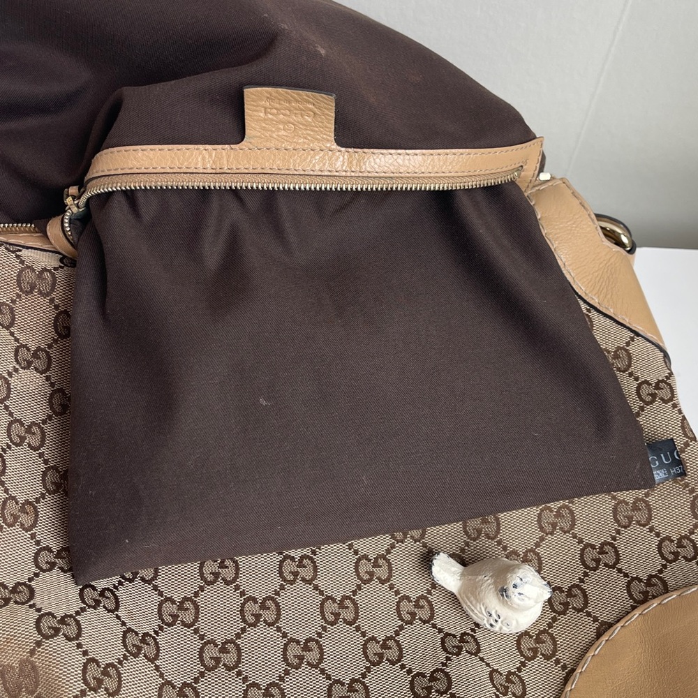 Gucci Charlotte Shoulder Bag - Picture 16 of 16